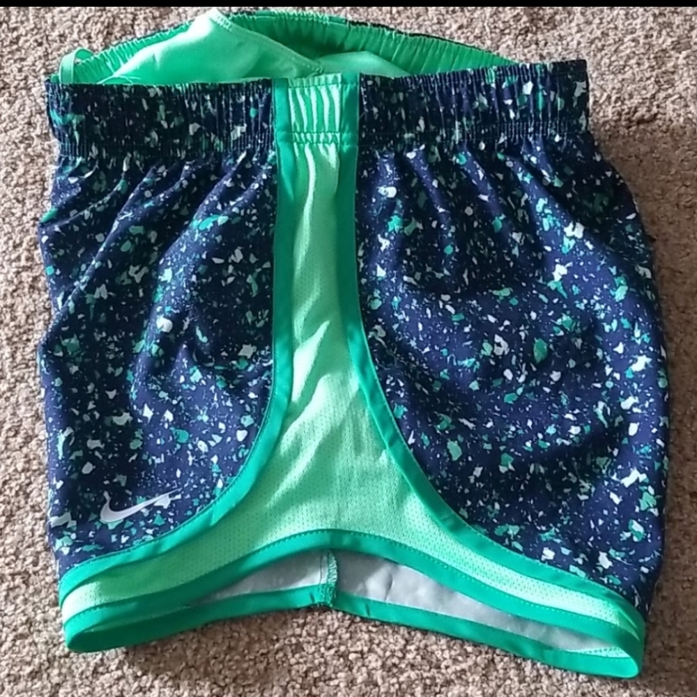 Paint Splatter Nike Dri-Fit Shorts Size XS - Picture 2 of 4